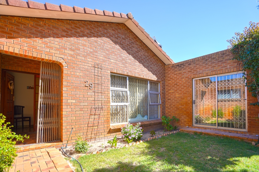 4 Bedroom Property for Sale in Blouberg Sands Western Cape